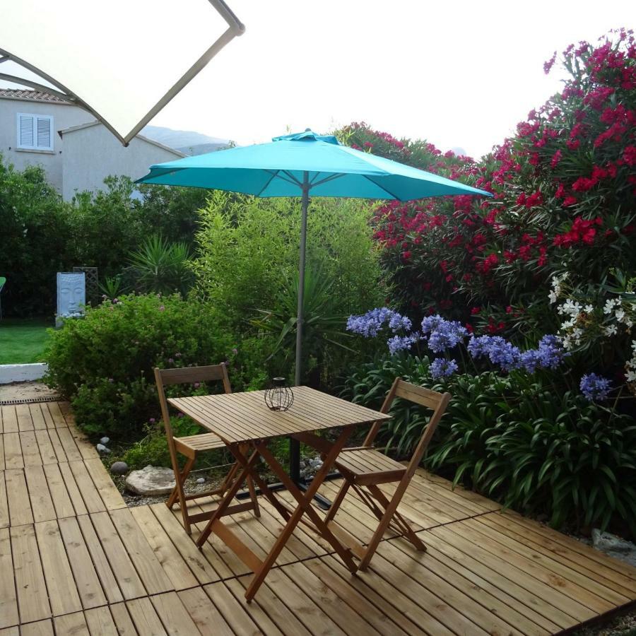 Hotel chambre indépendante avec jardinet Borgo  Esterno foto