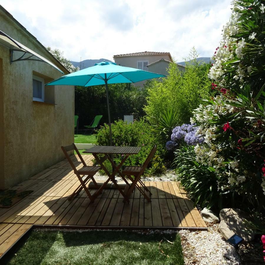 Hotel chambre indépendante avec jardinet Borgo  Esterno foto